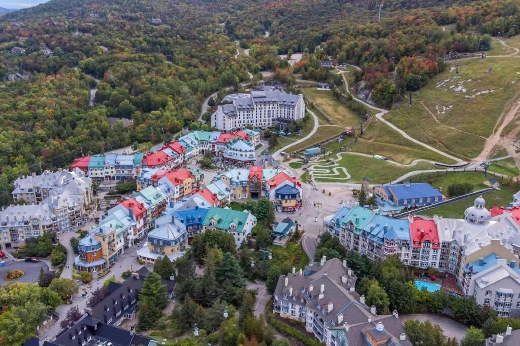 Les Manoirs Wpool & Hot Tub Near Village 110-7 Мон-Трамблан Екстер'єр фото